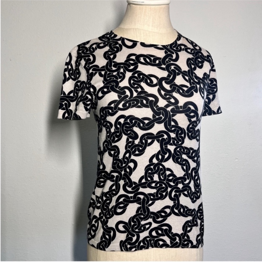 Diane Von Furstenberg Black and White Chain Pattern Tee